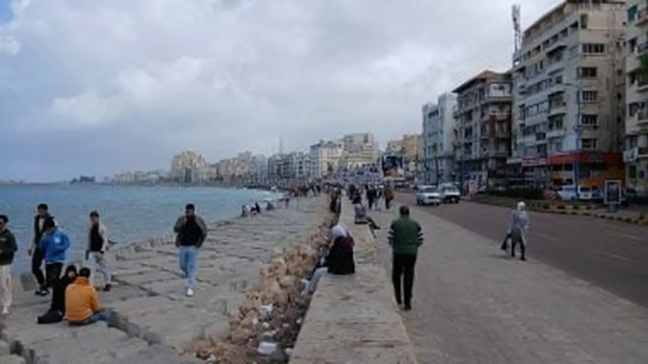 تقلبات جوية حادة.. خرائط الطقس تكشف تطورات الحالة الجوية في الإسكندرية اليوم